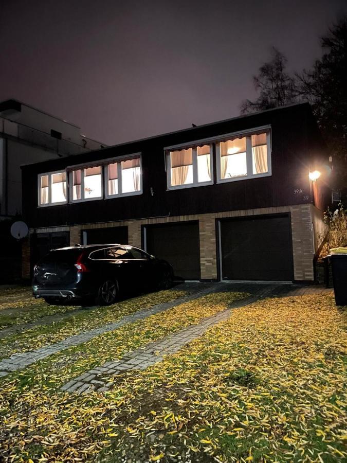 Haus Am Stadtrand Mit Super Verbindung In Die City Kassel Buitenkant foto